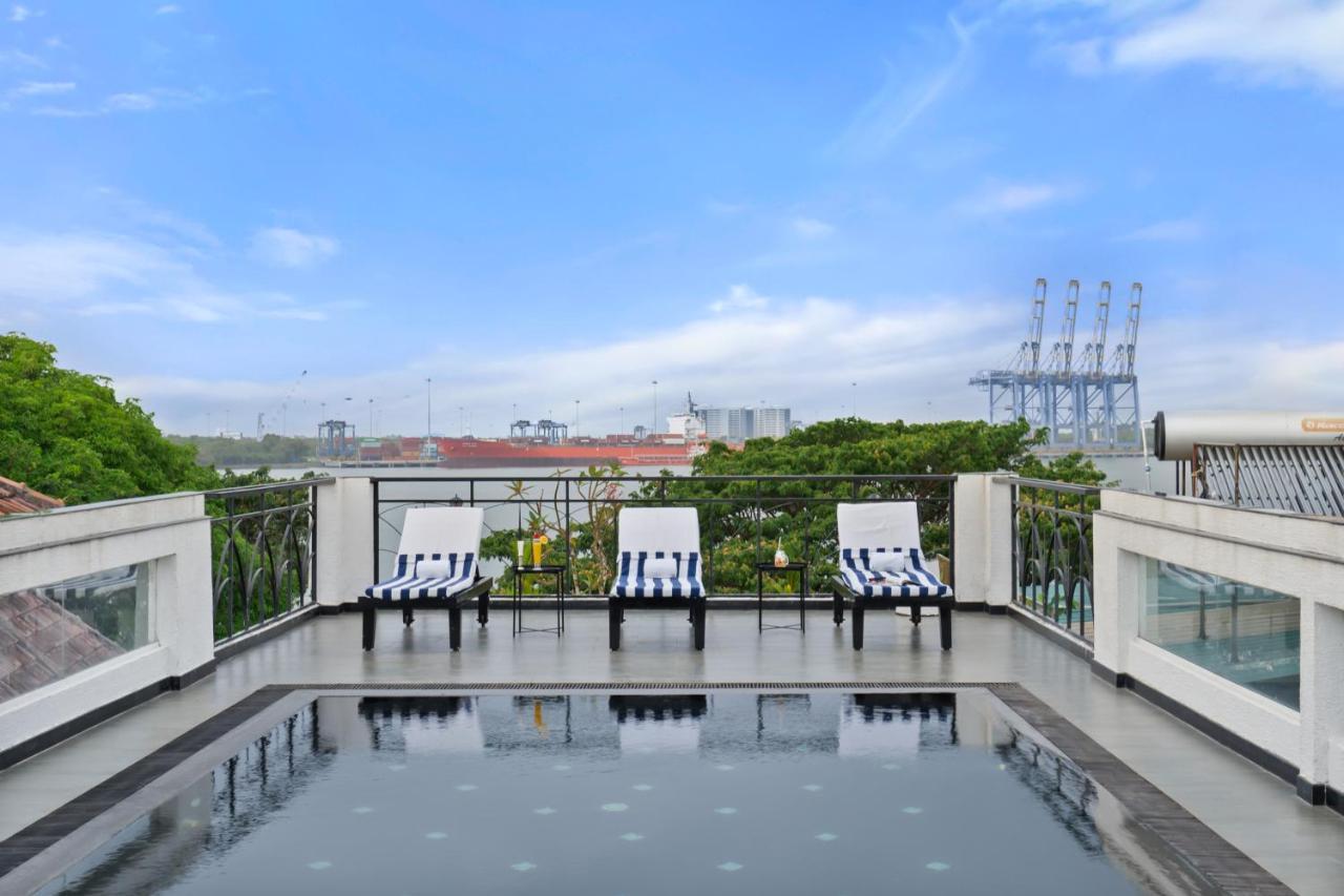 Welcomheritage Azora By Ayatana, Fort Коччи Экстерьер фото