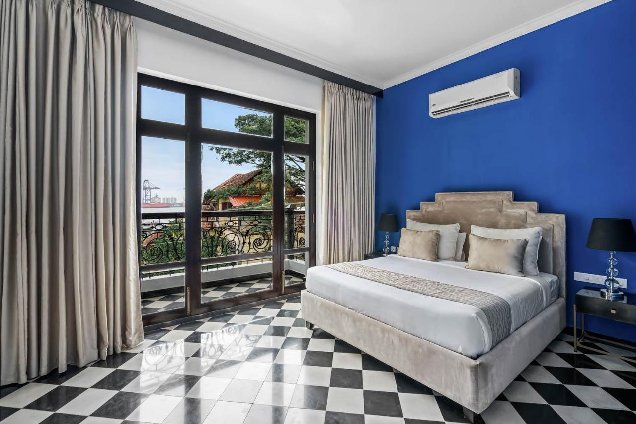 Welcomheritage Azora By Ayatana, Fort Коччи Экстерьер фото